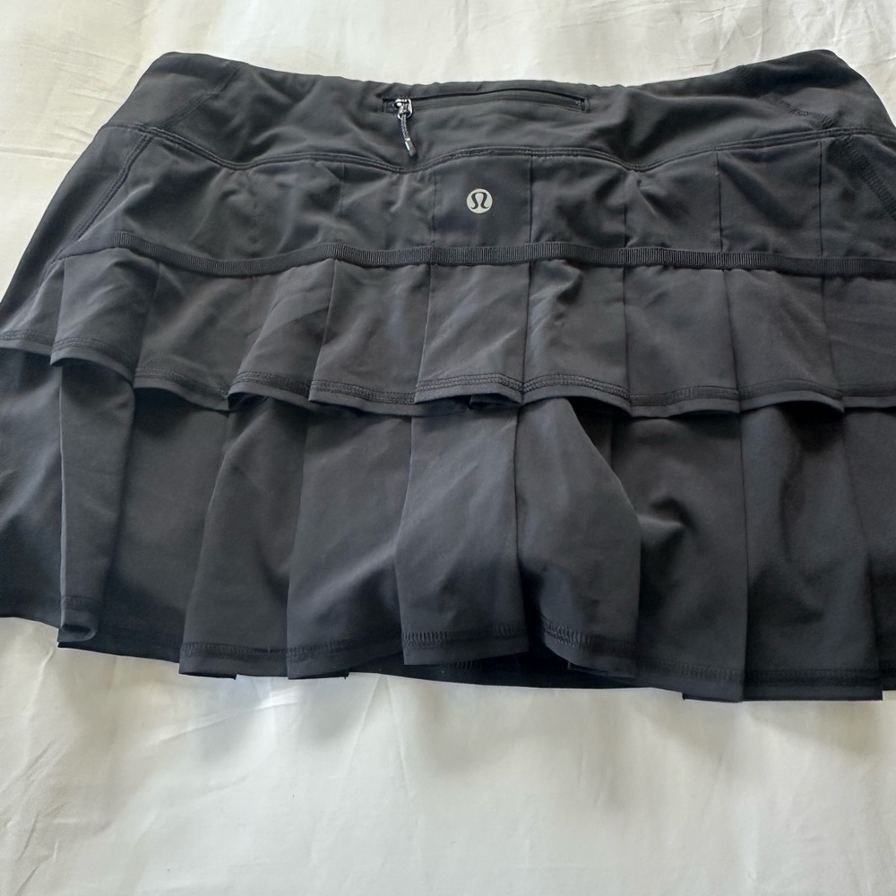 Lululemon Athletica Black Skater Mini Skirt